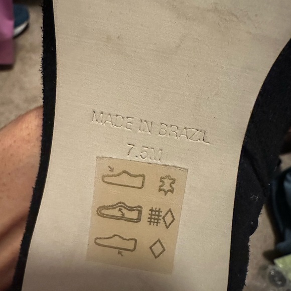 2 for 35 brown and black, pointed toe faux suede side zip faux peal on back - Picture 7 of 7